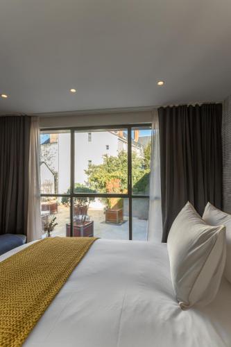 Deluxe Double Room (Annex "Le Cube")