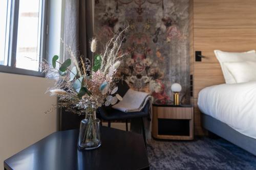Deluxe Room with Garden View (Annex "L'Orangerie")