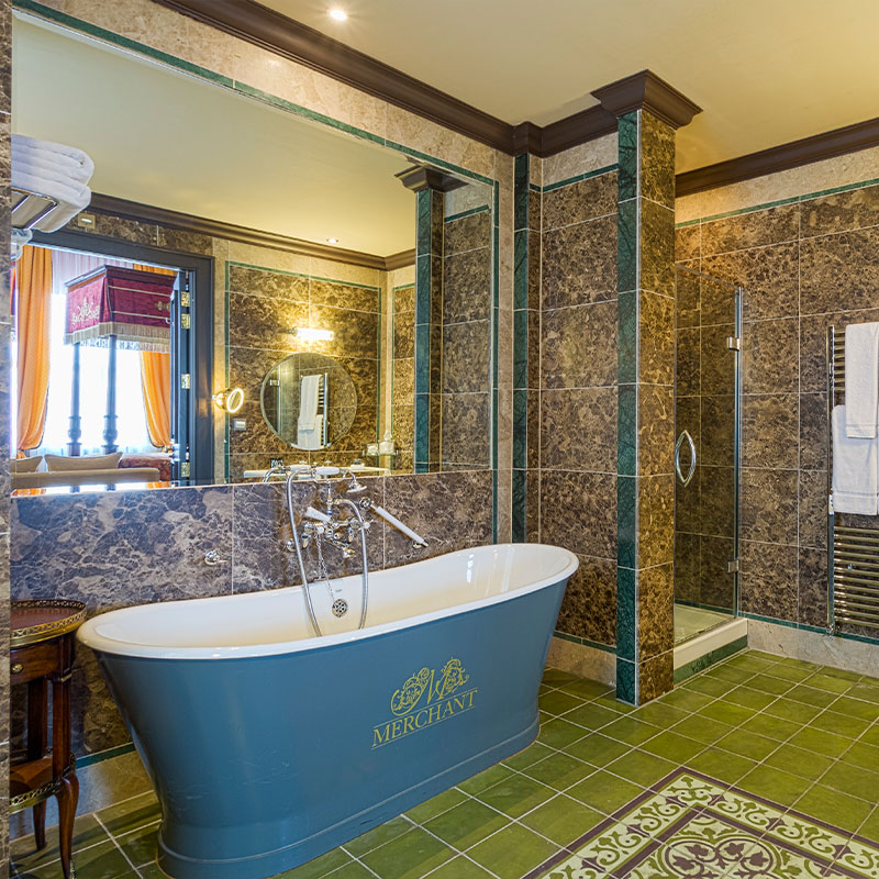 Deluxe Victorian Double