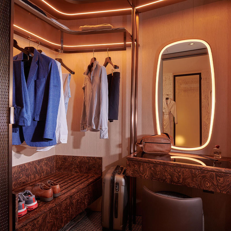 Devonshire Suite
