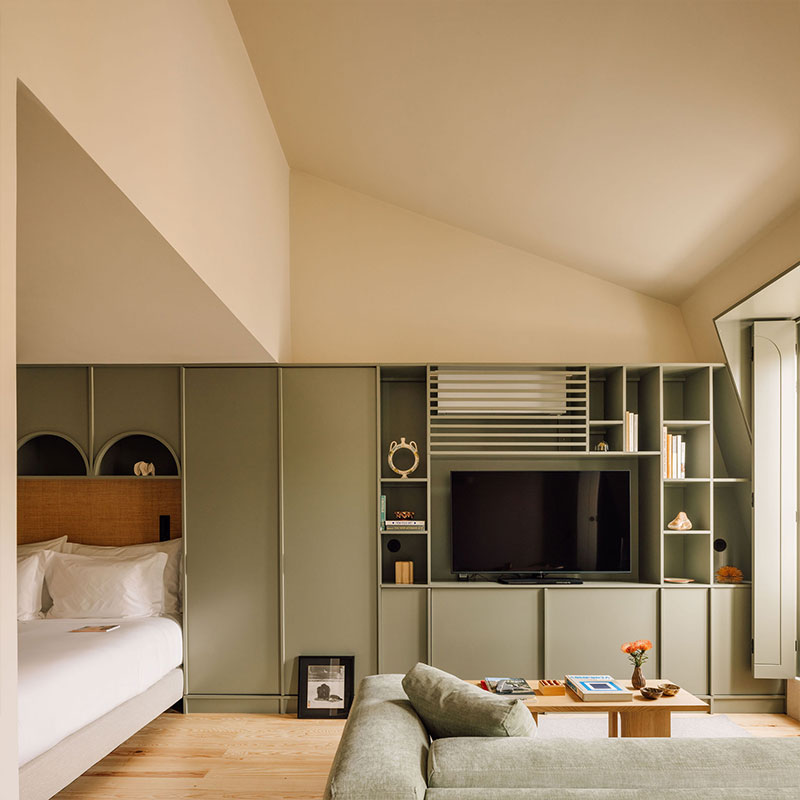 Deluxe Loft