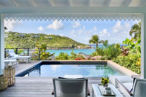 Ocean Bay Pool Room