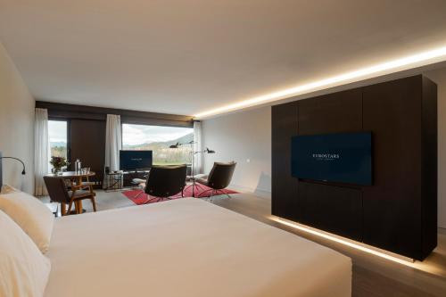 Executive Suite with Spa Access