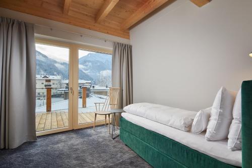 Deluxe Family Suite