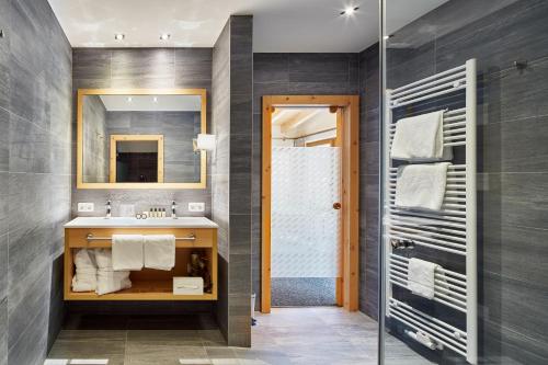 Deluxe Family Suite