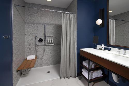 King Room - Disability Access
