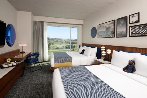 Queen Room – Disability Access