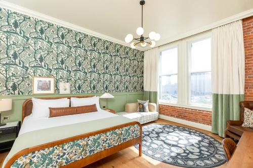 Remedy King Suite