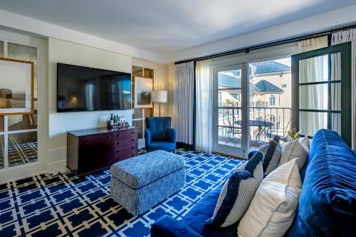 King Suite with Balcony