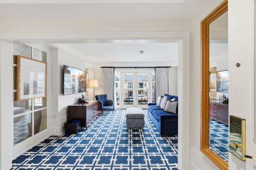 King Suite with Balcony