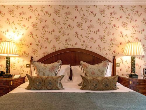 Country Room with One Double Bed or Twin Beds