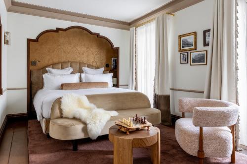 Executive Suite