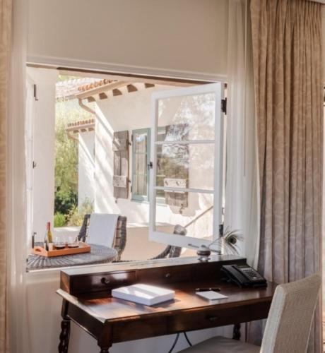 Premier King Suite with Terrace