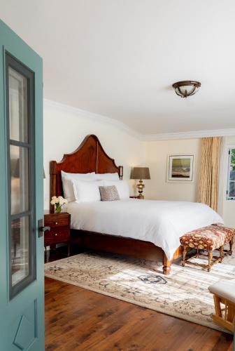 Superior Suite (Wishing Well)