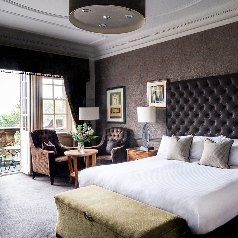 Feature Room 