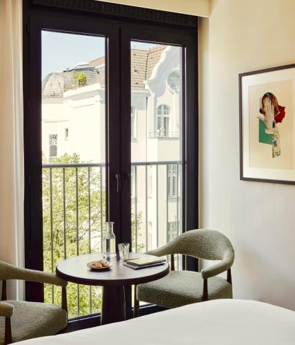 Standard Double Room (City View)
