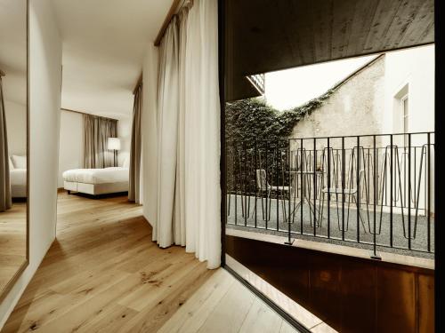 Superior Double Room With Balcony
