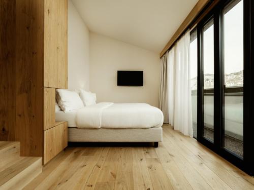 Double Room with Balcony and Panoramic View