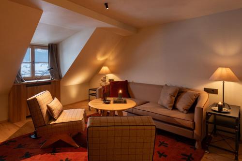 Suite with Mountain View