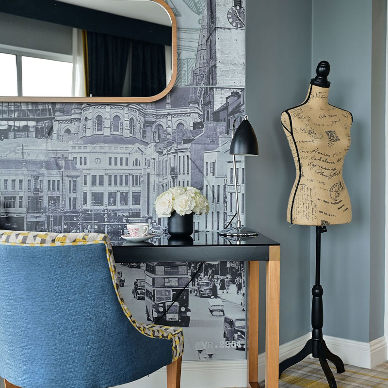Boutique Room