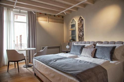 Deluxe Double Room with Spa Bath 