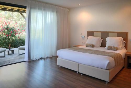 Exclusive Suite 150 meters from the main building
