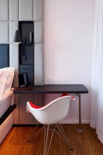 King Room with Premium View