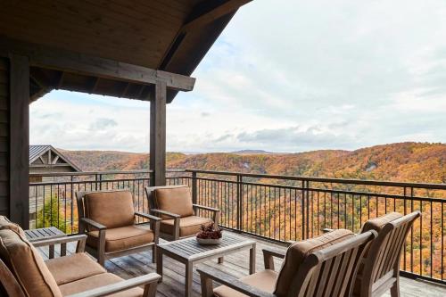 King Suite with Balcony
