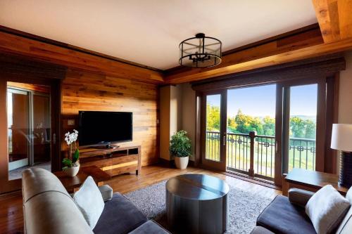 Queen Suite