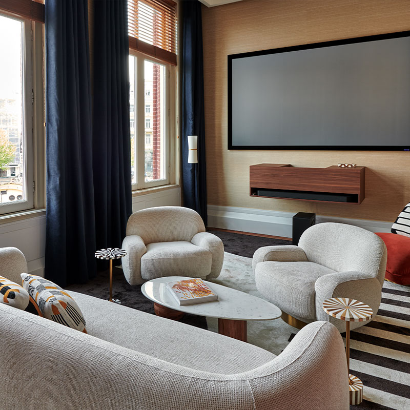 Wolfi Pictures Suite
