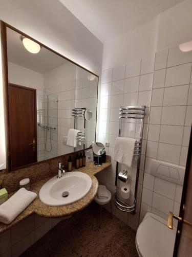 Budget Single Room