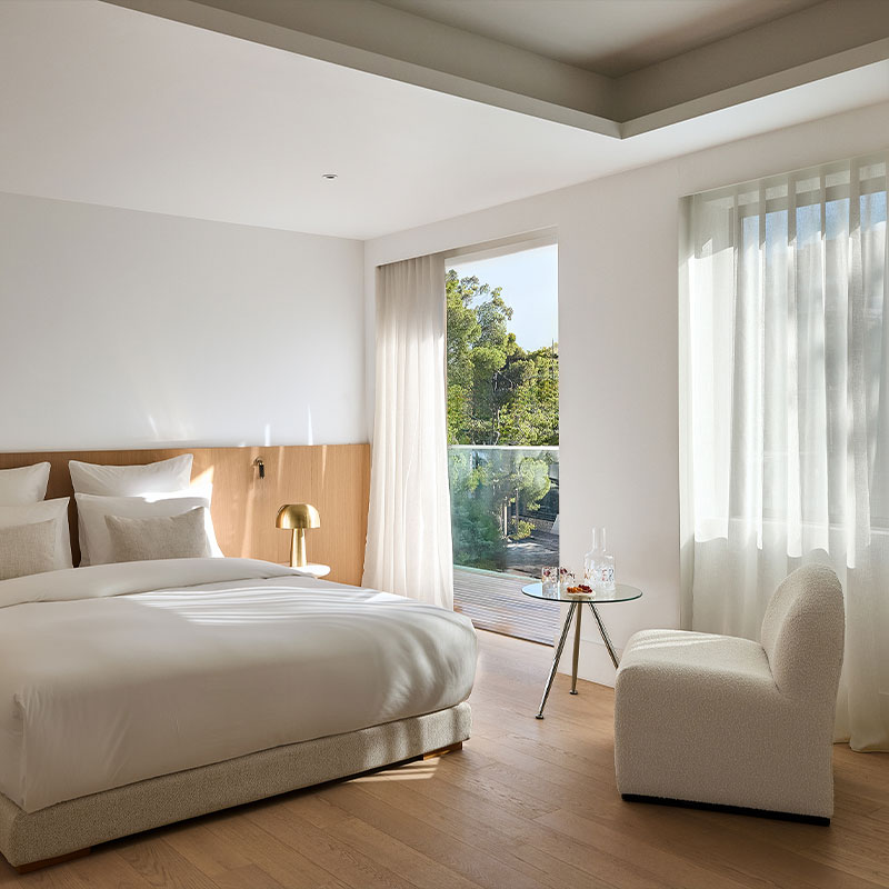 Riviera room