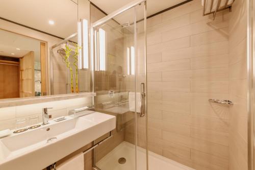 Double or Twin Room with River View