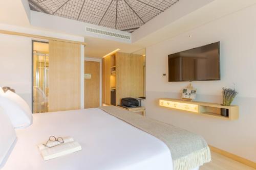 Double or Twin Room with Panoramic River View