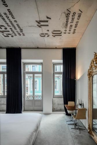 Suite with City View