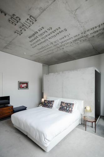 Suite with City View