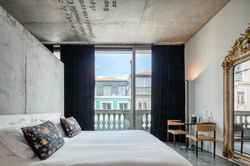 Suite with City View