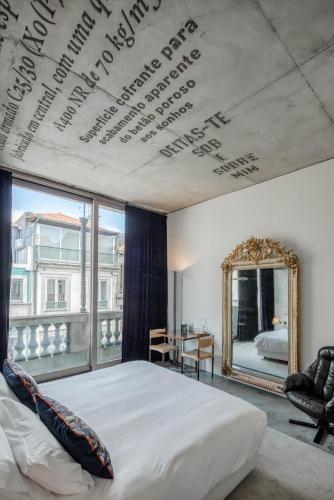Suite with City View