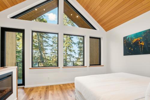 Superior Chalet One-Bedroom