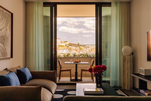 One Bedroom Suite with River View