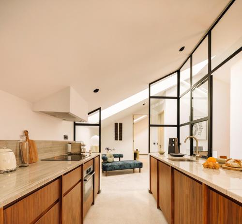 One Bedroom Suite with River View