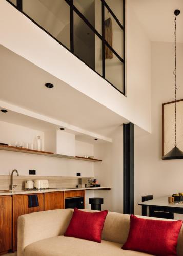 One Bedroom Duplex with River View