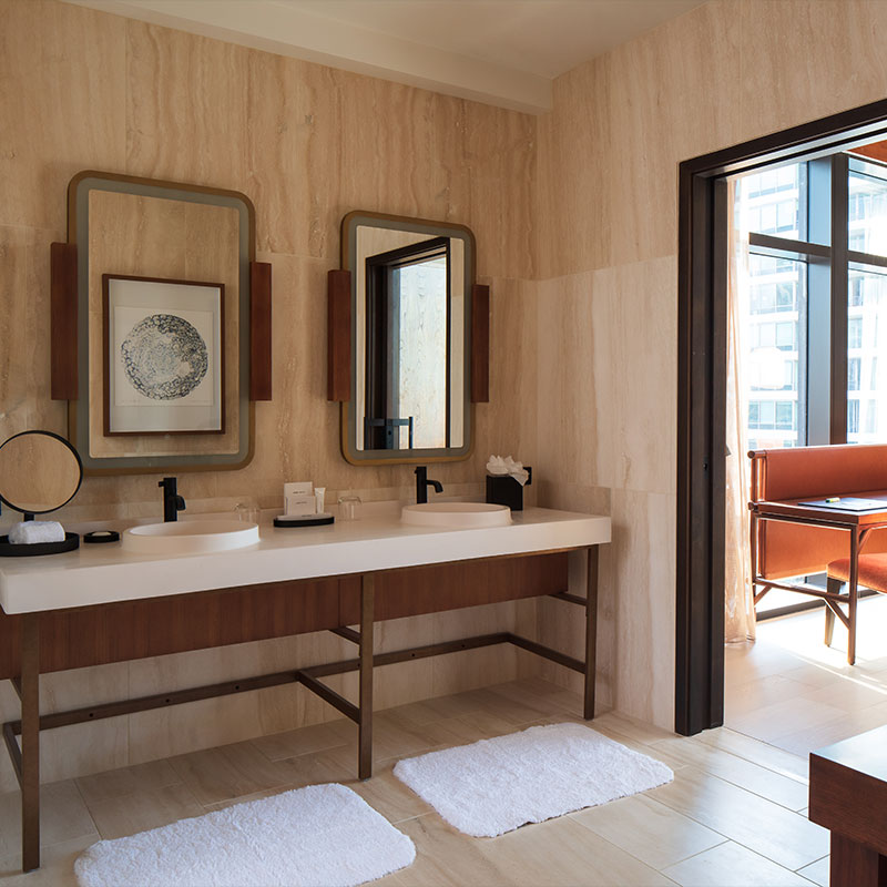 Yuhi Suite