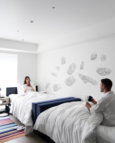 Aloft Twin Room