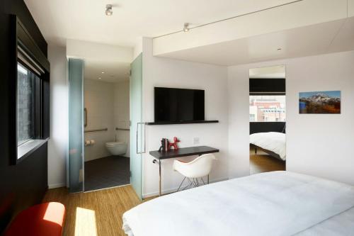 King Room Accessible