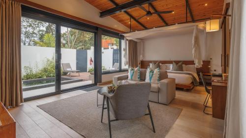 Villa With Private Pool