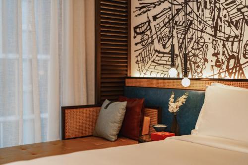 Standard King Room with City View - Disability Access