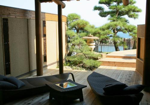 Japanese Western Suite with Open Air Bath Type B - Non-Smoking (1st Floor)