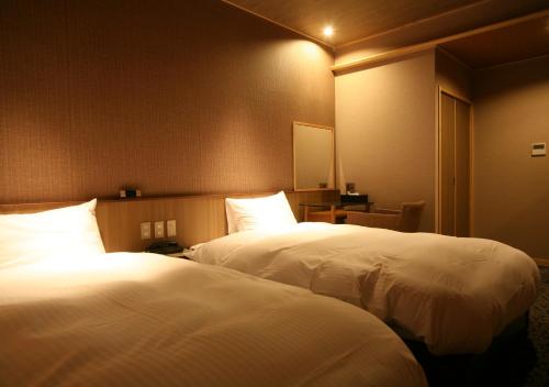Japanese Western Suite with Open Air Bath Type C - Non-Smoking (1st Floor)