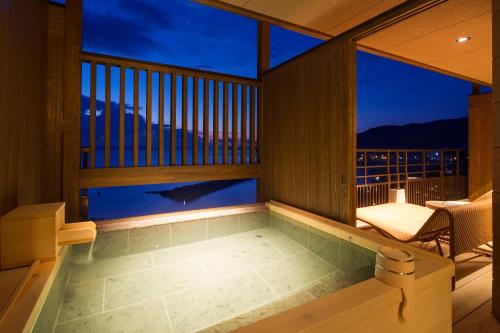 Japanese Western Suite with Open Air Bath Type K - Non-Smoking (5th-7th Floor)